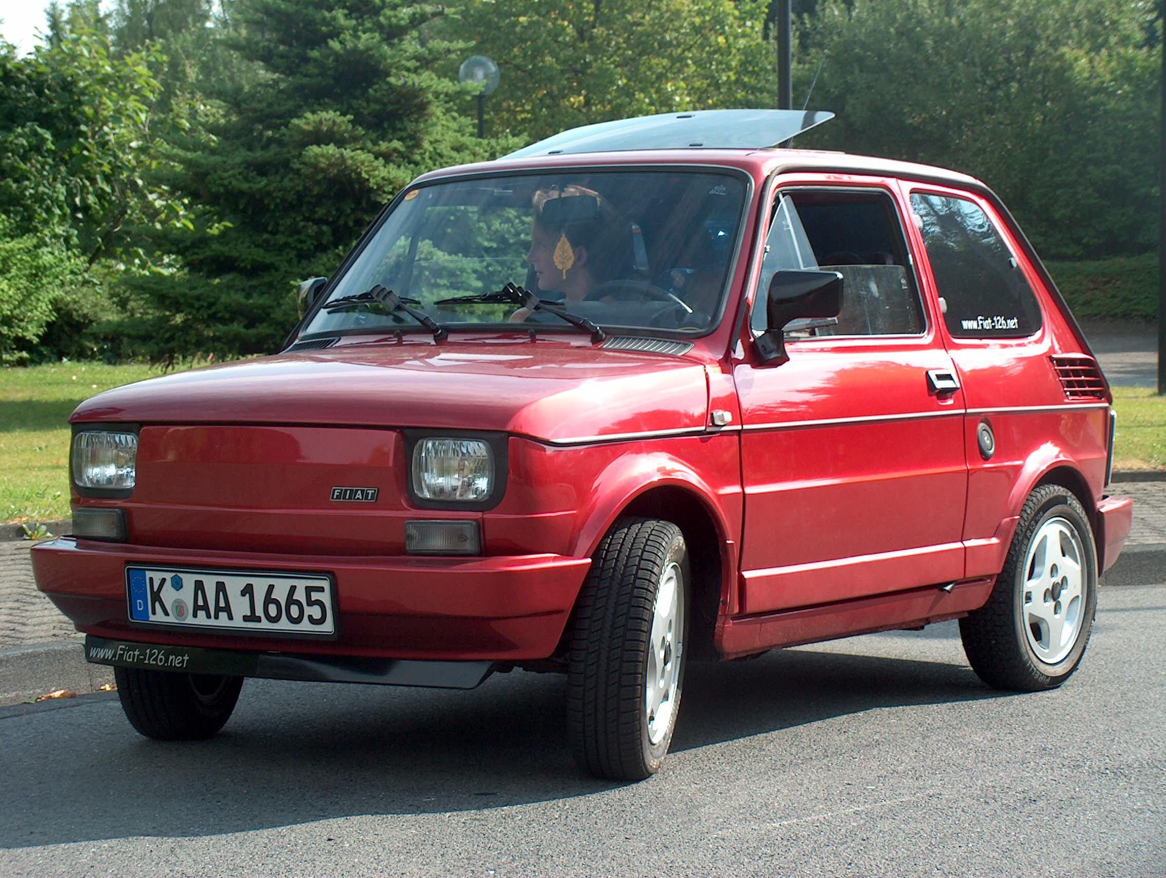 Fiat 126 700 26 HP - Car info guide