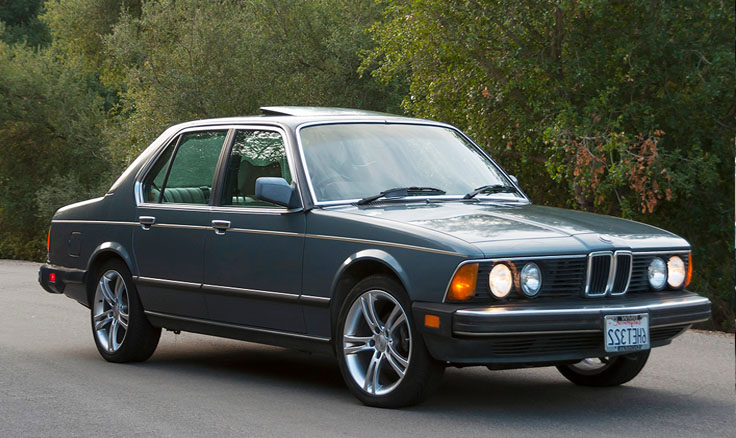 BMW 7er (E23) 745i (252Hp) - Car info guide